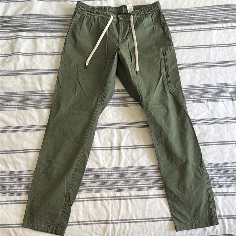 Vuori Ripstop Pants - Olive Green - Size: M